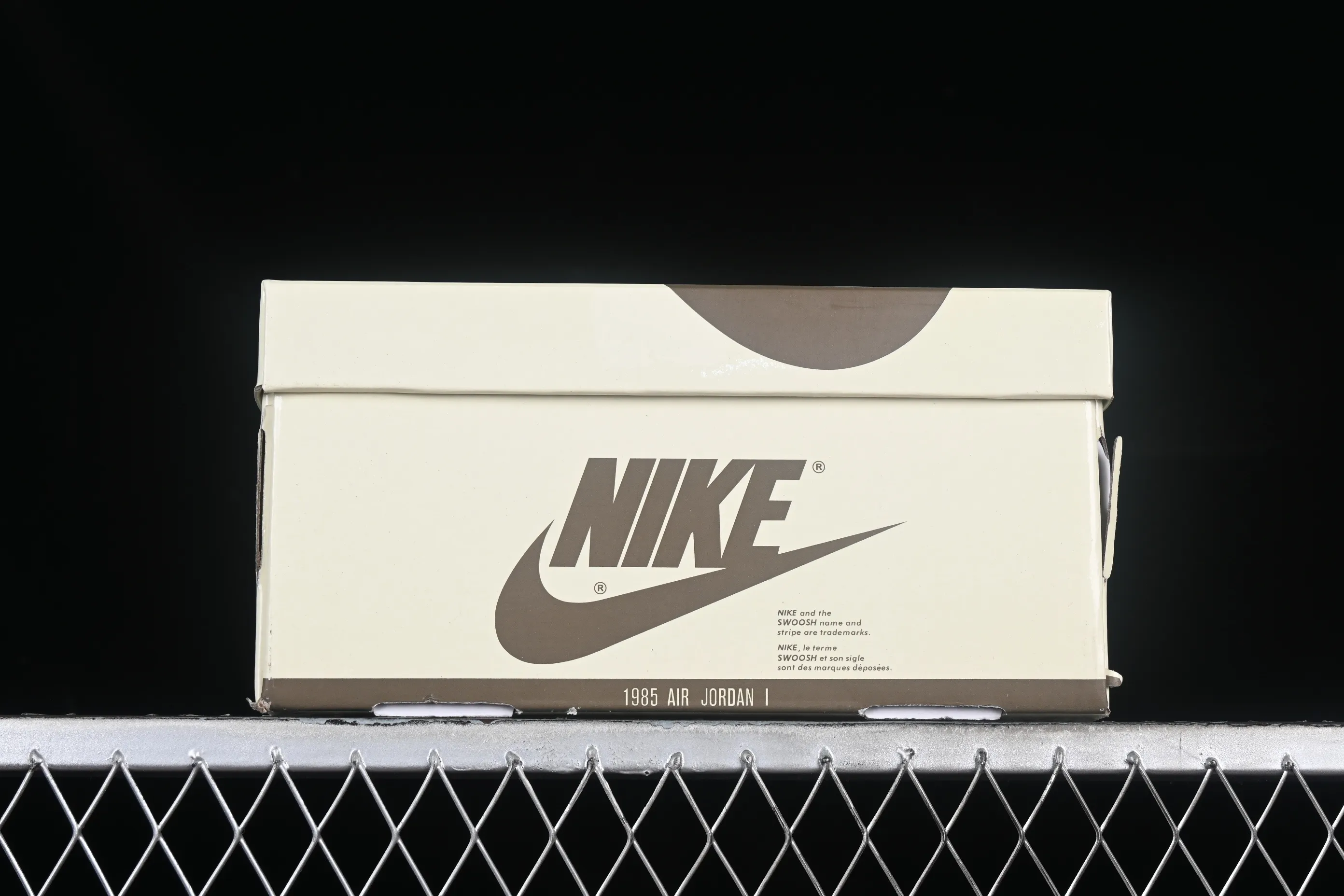 All categories Air Jordan Jordan series basketball shoes Air Jordan 1 Low B1 special price Travis Scott x Air Jordan 1 Low OG AJ1 Joe 1 undercut low DZ4137-106